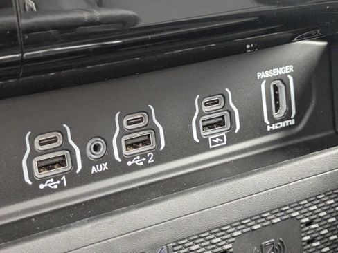 New 2026 RAM 1500 Laramie w/ Night Edition AWD/4WD image 23
