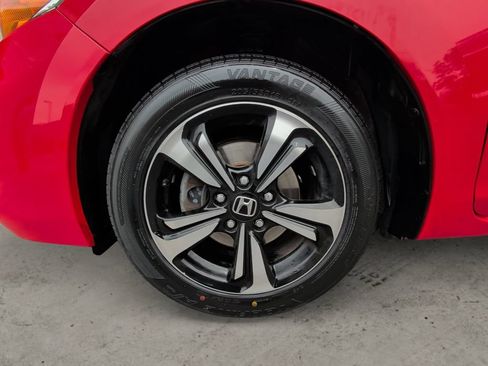 Used 2014 Honda Civic EX image 9