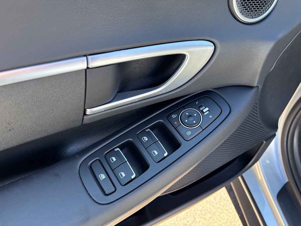New 2026 Hyundai Sonata SE FWD image 10