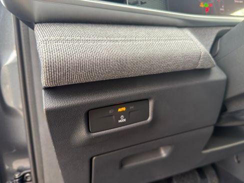 New 2026 Volkswagen Tiguan S image 12