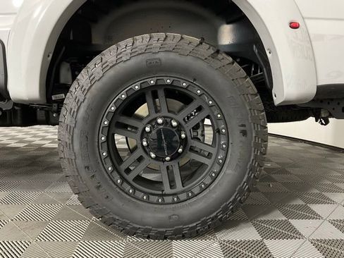 New 2026 Ford F250 Lariat w/ Black Appearance Package image 10