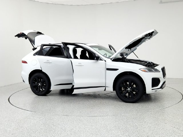 Certified 2026 Jaguar F-PACE R-Dynamic S AWD/4WD image 10