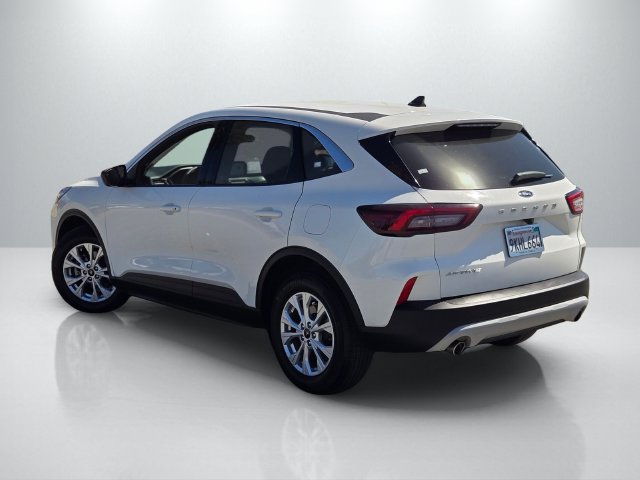 Used 2023 Ford Escape Active FWD image 6