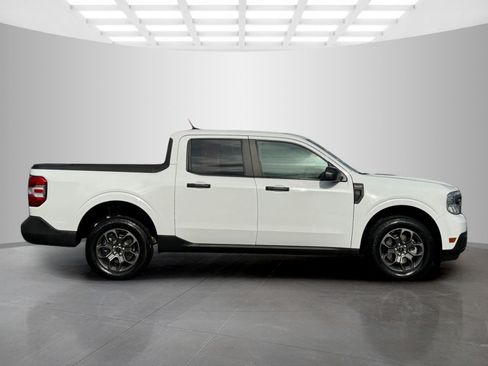 Used 2024 Ford Maverick XLT FWD image 2