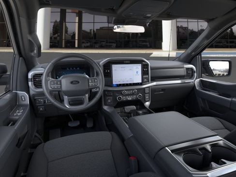 New 2026 Ford F150 XLT w/ XLT Black Appearance Package RWD image 9
