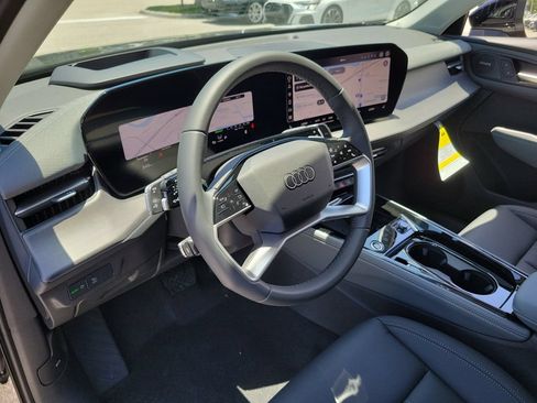 New 2026 Audi Q3 quattro 2.0T AWD/4WD image 7
