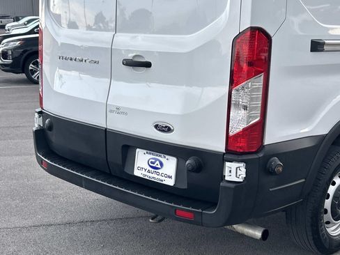 Used 2022 Ford Transit 250 148 High Roof RWD image 14
