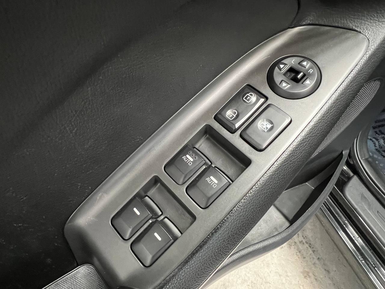 Used 2017 Kia Forte LX FWD image 24