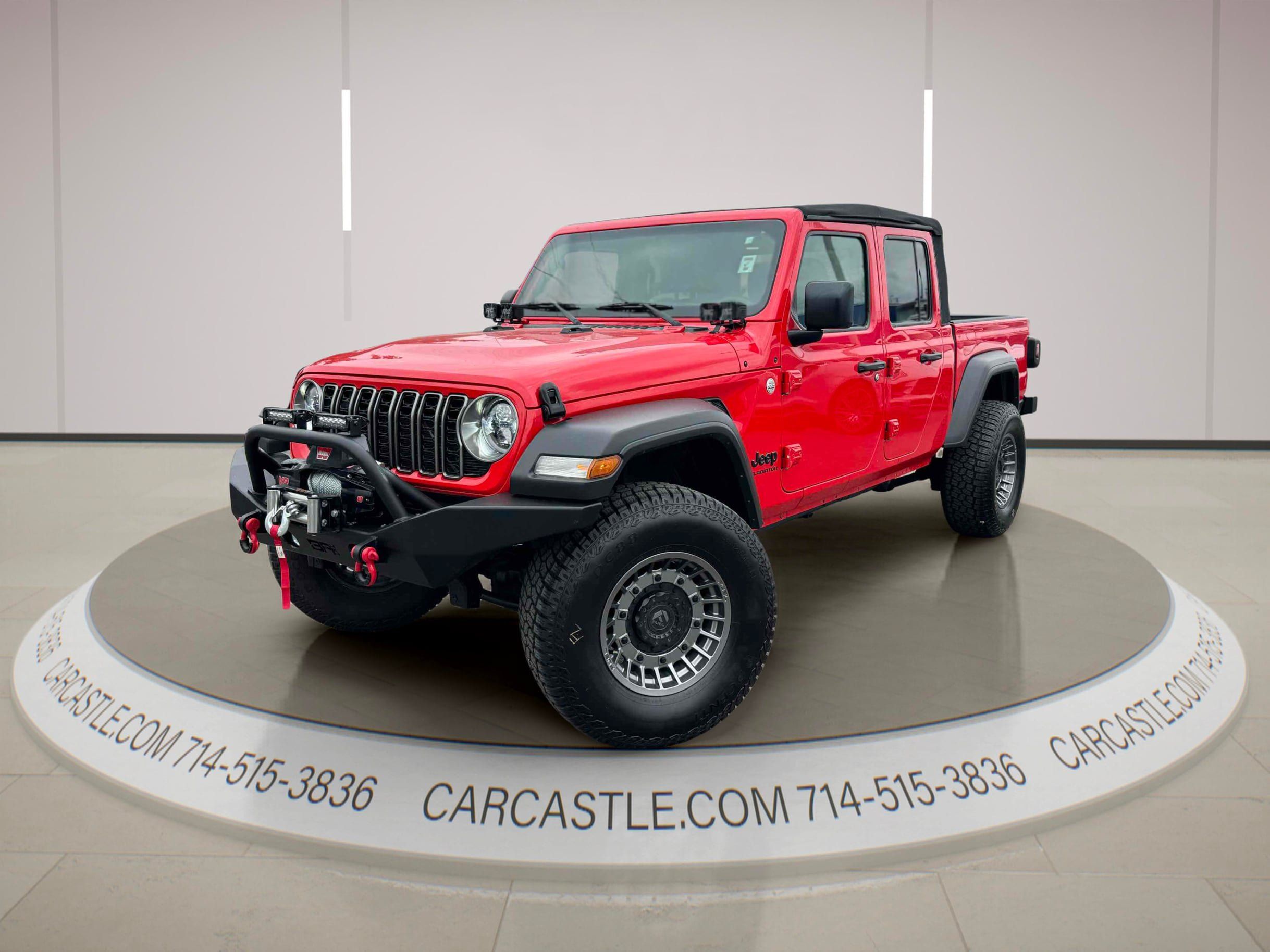 Used 2020 Jeep Gladiator Sport w/ Quick Order Package 24S AWD/4WD image 1
