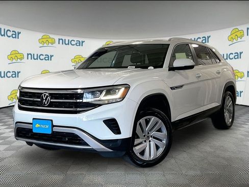 Used 2023 Volkswagen Atlas Cross Sport SE w/ Panoramic Sunroof Package AWD/4WD image 3