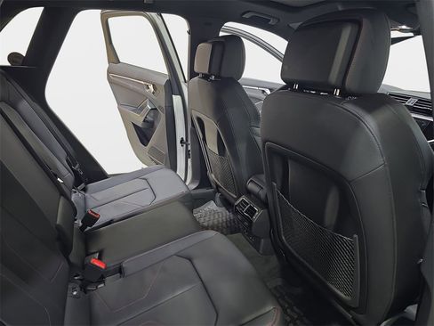 Used 2025 Audi Q3 2.0T Premium Plus w/ Premium Plus Package image 13