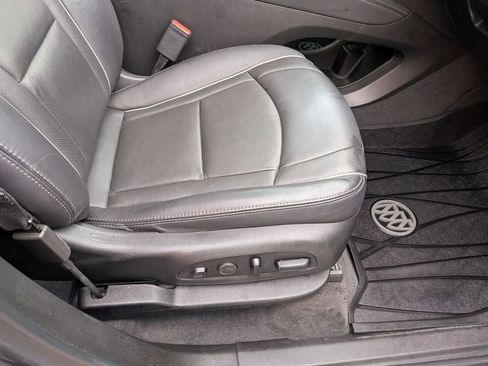 Used 2020 Buick Enclave Avenir w/ Avenir Technology Package image 31