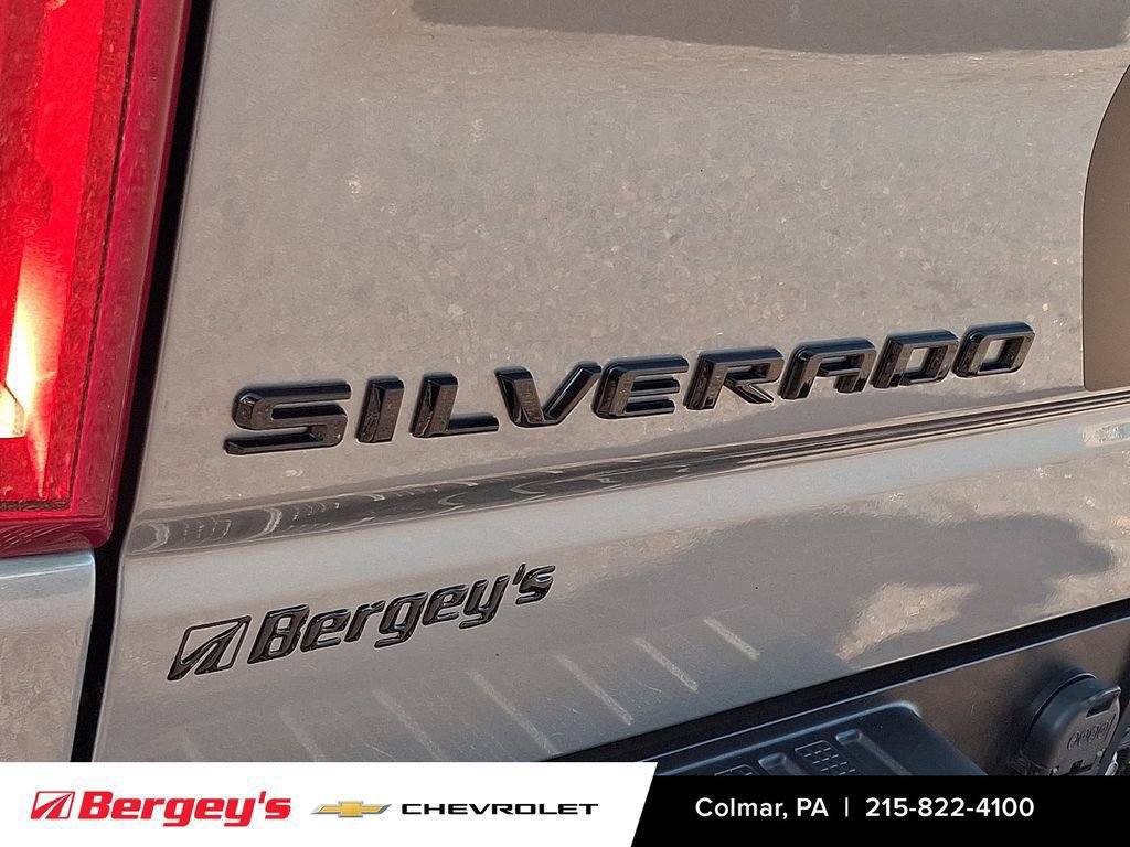 Certified 2024 Chevrolet Silverado 1500 RST w/ Rally Edition AWD/4WD image 31