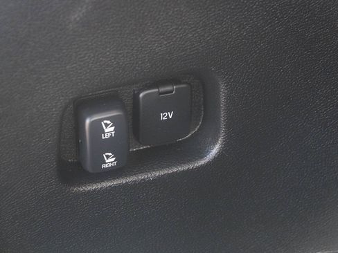 Used 2024 Ford Edge SEL w/ Convenience Package AWD/4WD image 11