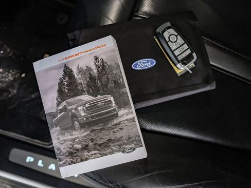 Used 2021 Ford F450 Platinum w/ FX4 Off-Road Package AWD/4WD image 67