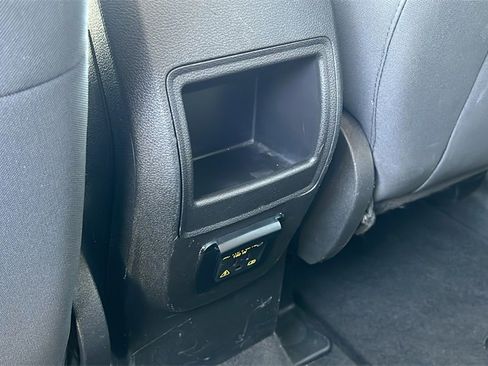 Used 2014 Ford Escape SE image 39