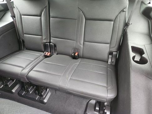 Used 2023 Chevrolet Tahoe LT w/ Luxury Package image 32