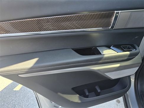 New 2026 Cadillac Vistiq Sport image 15