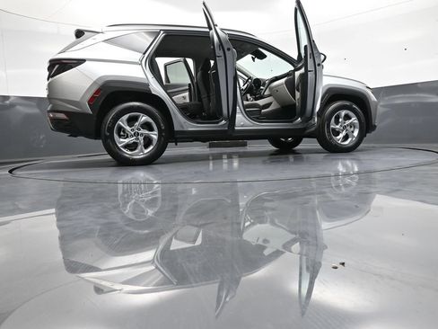 Certified 2023 Hyundai Tucson SEL AWD/4WD image 48