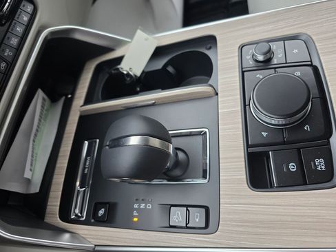 New 2026 MAZDA CX-90 Plug-In Hybrid w/ Premium Plus image 25