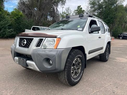 Used 2015 Nissan Xterra PRO-4X w/ Pro-4x Leather Package AWD/4WD image 1