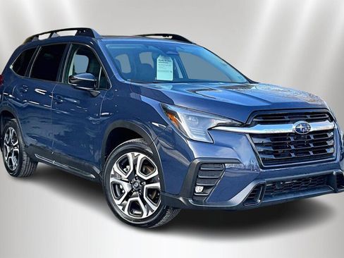 Certified 2025 Subaru Ascent Limited image 1