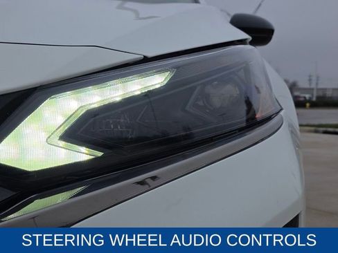 Used 2023 Nissan Altima 2.5 SR image 11