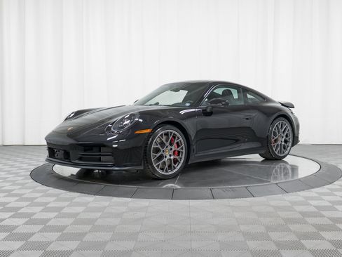 New 2026 Porsche 911 Carrera 4S image 1