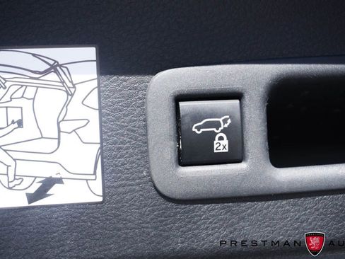 Used 2024 Toyota Sienna XLE image 43