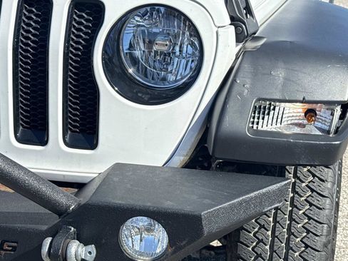 Used 2021 Jeep Wrangler Unlimited Sport AWD/4WD image 10