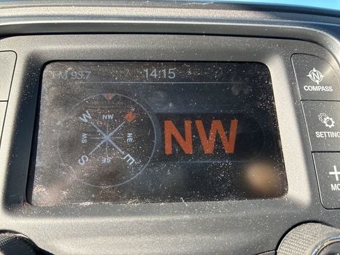 Used 2017 RAM 1500 Express image 16