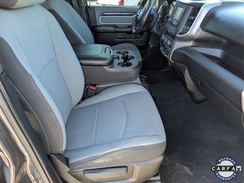 Used 2023 RAM 3500 Big Horn image 33