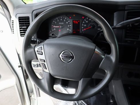 Used 2019 Nissan NV 2500 S image 22