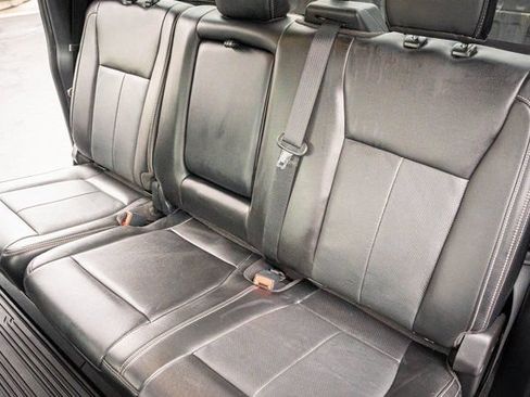 Used 2020 Ford F350 Lariat w/ Lariat Ultimate Package AWD/4WD image 29