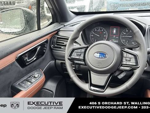 Used 2025 Subaru Forester Touring AWD/4WD image 25