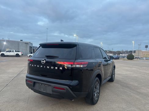 Certified 2024 Nissan Pathfinder S w/ Cargo Package image 21