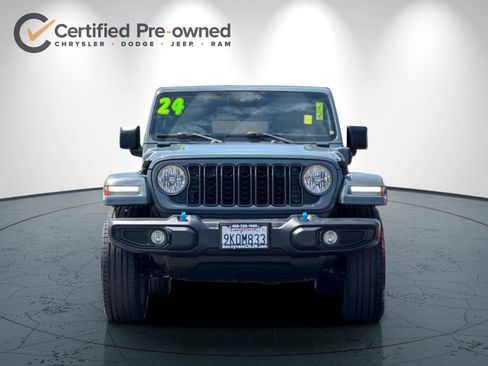 Certified 2024 Jeep Wrangler Unlimited AWD/4WD image 9