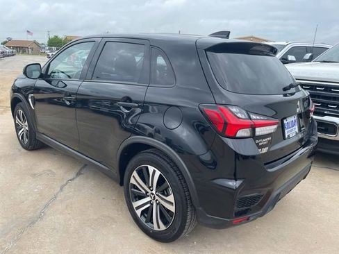 Used 2025 Mitsubishi Outlander Sport SE image 7