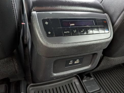 Used 2024 Nissan Pathfinder Rock Creek AWD/4WD image 18
