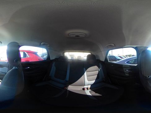 Used 2025 Chevrolet TrailBlazer LT image 40