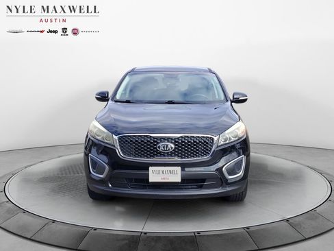 Used 2016 Kia Sorento L image 16