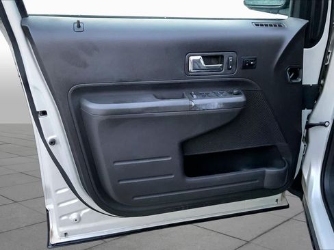Used 2007 Ford Edge SEL Plus FWD image 17