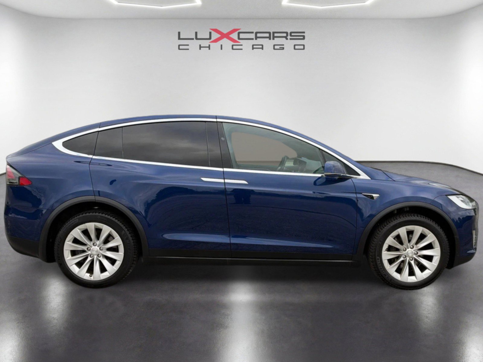 Used 2017 Tesla Model X 75D AWD/4WD image 4