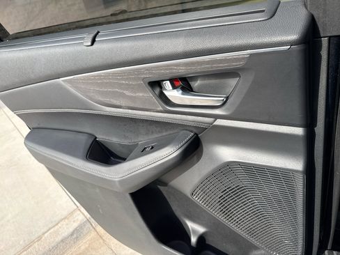 Used 2023 Acura MDX SH-AWD w/ Advance Package image 44