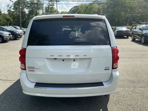 Used 2018 Dodge Grand Caravan GT FWD image 5
