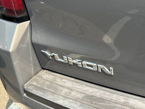 Used 2019 GMC Yukon SLT w/ Premium Edition AWD/4WD image 7