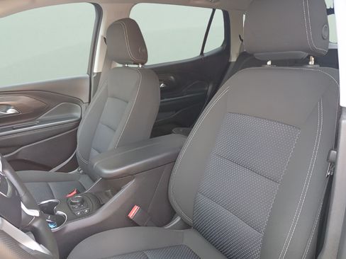 Used 2024 GMC Terrain SLE w/ Driver Convenience Package AWD/4WD image 25