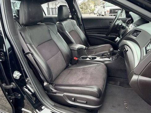 Used 2018 Acura ILX image 19