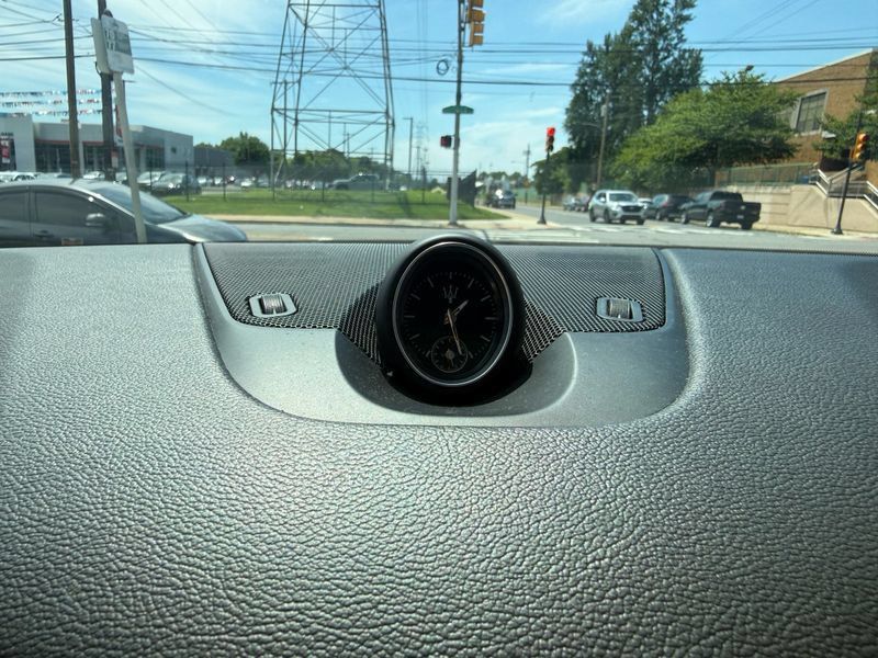 Used 2020 Maserati Levante S AWD/4WD image 24
