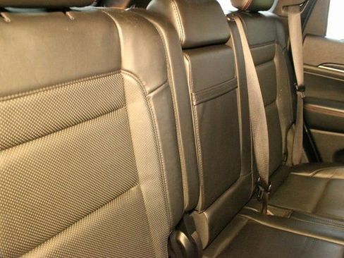 Used 2019 Jeep Grand Cherokee Trailhawk w/ Trailhawk Luxury Group image 14